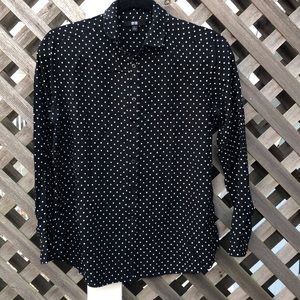 Women’s Uniqlo button casual down shirt